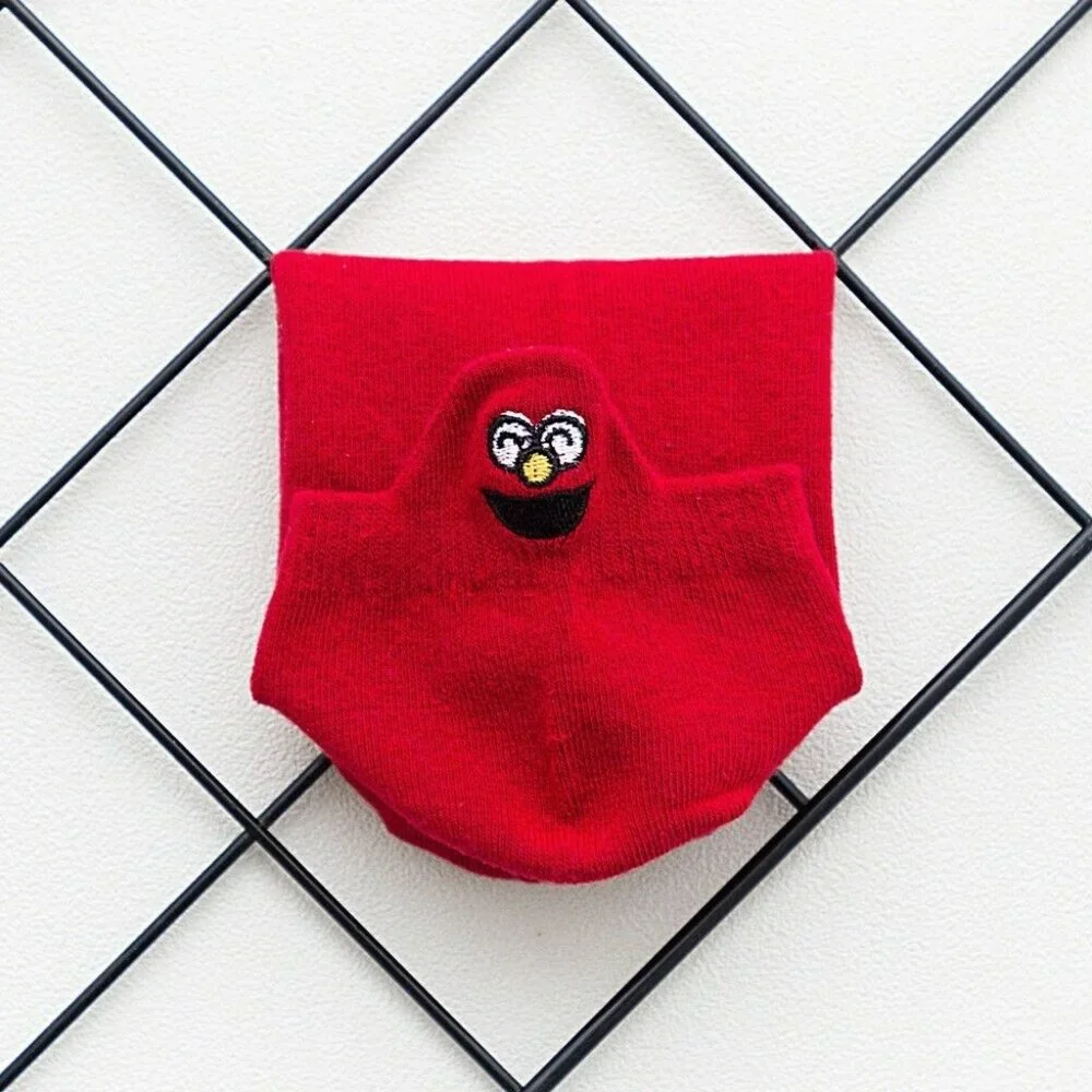 NEW Cute Emoji Happy Red Soft Cotton Ankle Short Gym Socks